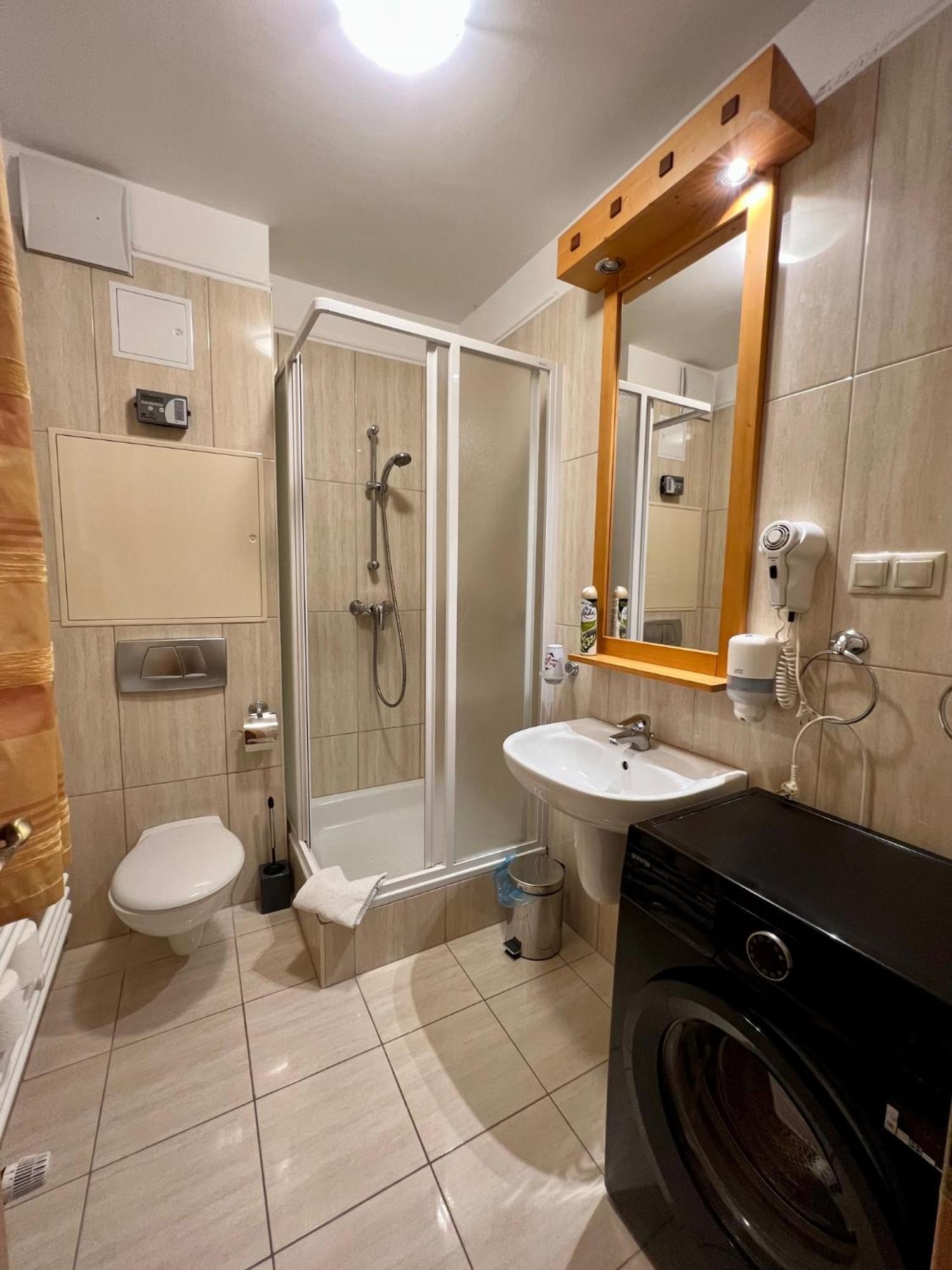 Luxus Golf Apartment Bük Exteriör bild
